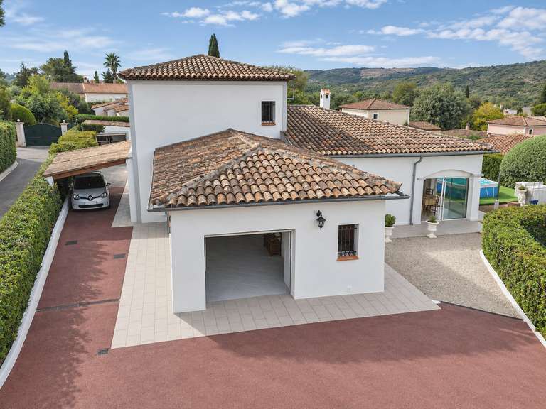 Villa La Colle-sur-Loup - 4 chambres - 172m²