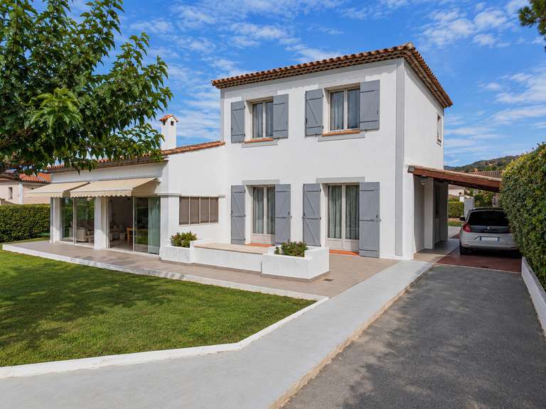 Villa La Colle-sur-Loup - 4 chambres - 172m²