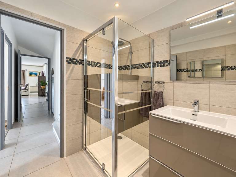 Villa La Colle-sur-Loup - 4 chambres - 172m²