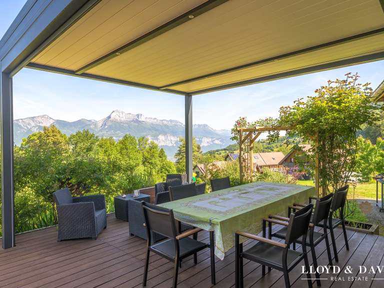 Maison La Combe-de-Lancey - 5 chambres - 170m²