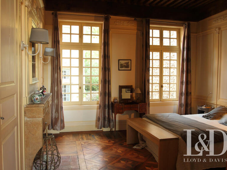 Maison La Côte-Saint-André - 439m²
