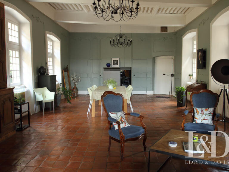Maison La Côte-Saint-André - 439m²