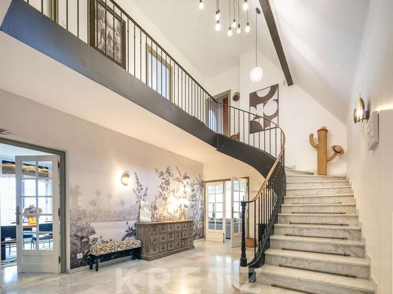 House La Côte-Saint-André - 6 bedrooms - 250m²