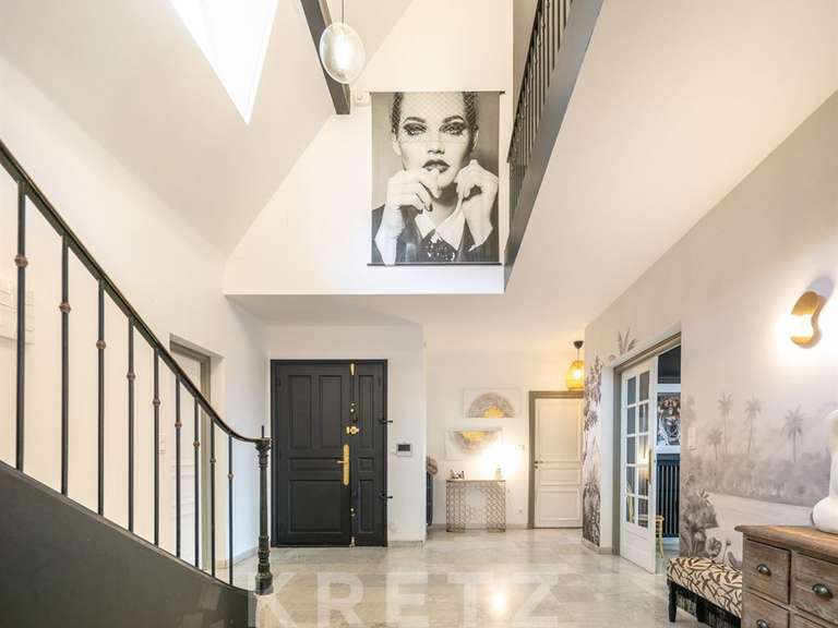 House La Côte-Saint-André - 6 bedrooms - 250m²