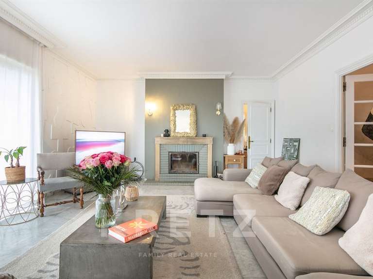 House La Côte-Saint-André - 6 bedrooms - 250m²