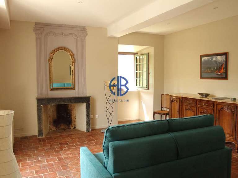 Propriété La Côte-Saint-André - 8 chambres - 638m²