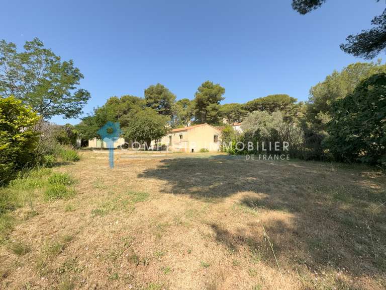 Maison La couronne-carro - 4 chambres - 150m²