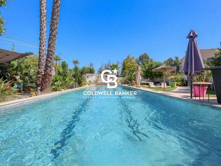 House La Crau - 14 bedrooms - 651m²