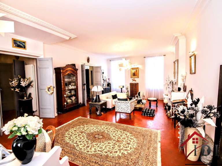 Maison La Crau - 10 chambres - 360m²