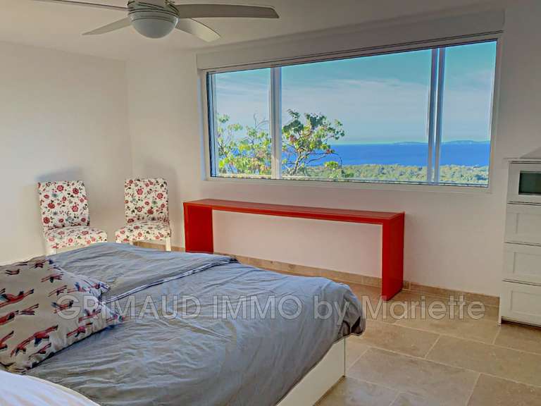 Appartement La Croix-Valmer - 3 chambres - 178m²