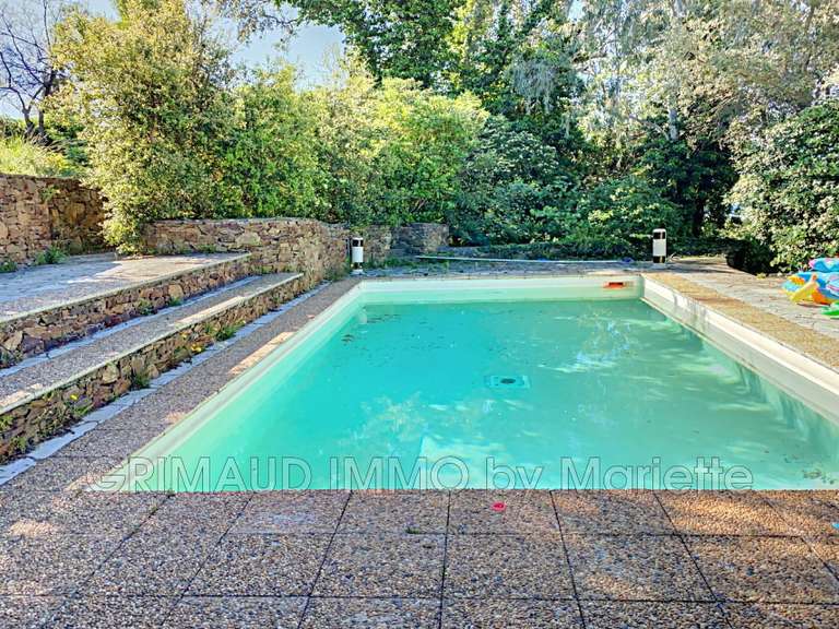 Appartement La Croix-Valmer - 3 chambres - 178m²