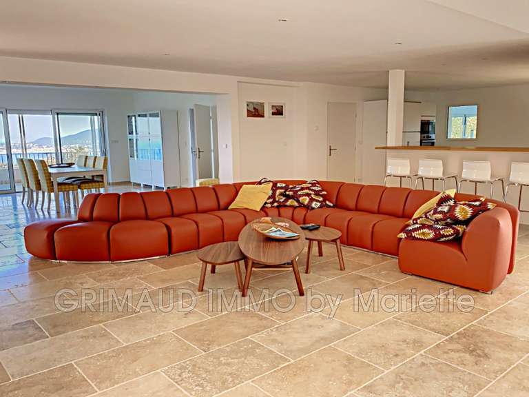 Appartement La Croix-Valmer - 3 chambres - 178m²