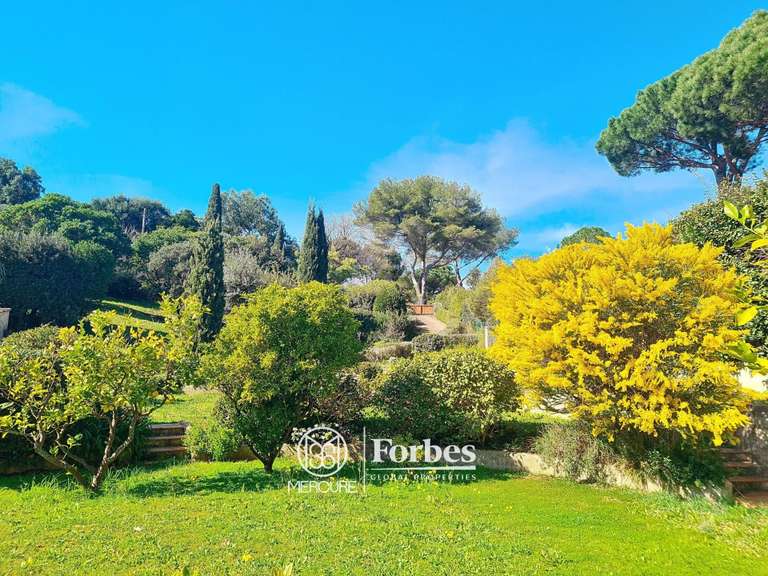 Maison La Croix-Valmer - 5 chambres - 274m²