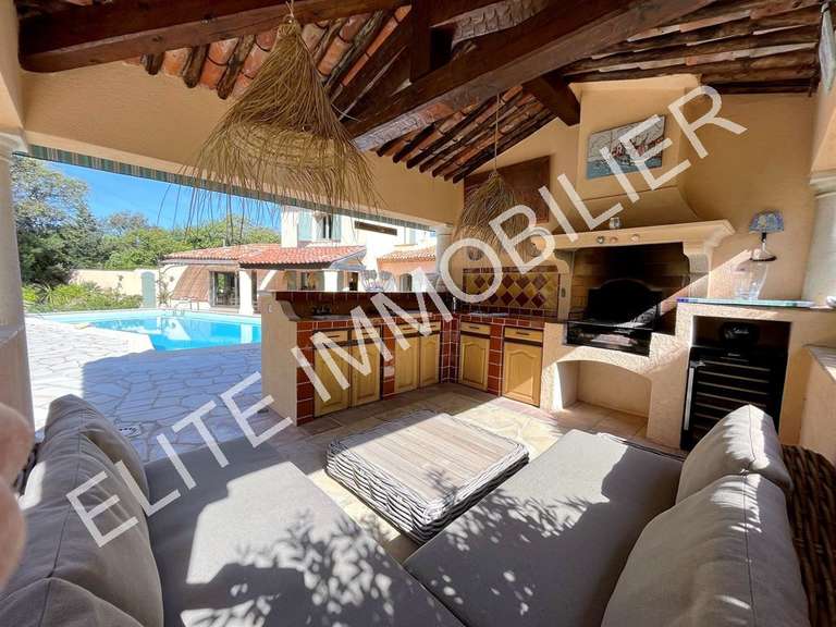 Maison La Croix-Valmer - 5 chambres - 163m²