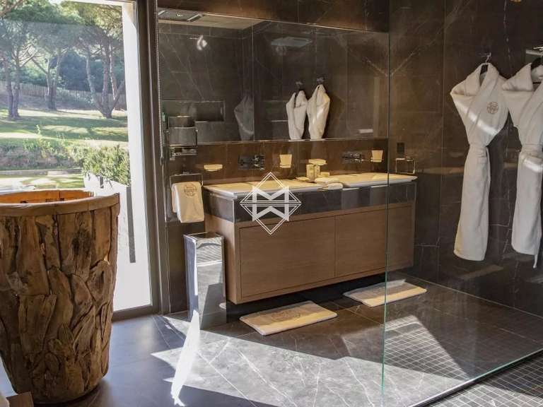 Maison La Croix-Valmer - 7 chambres - 470m²