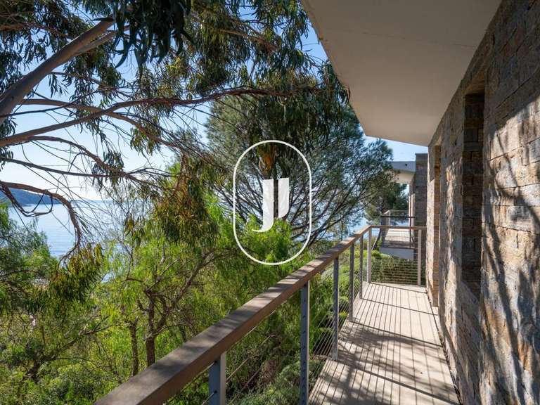 House with Sea view La Croix-Valmer - 4 bedrooms - 300m²