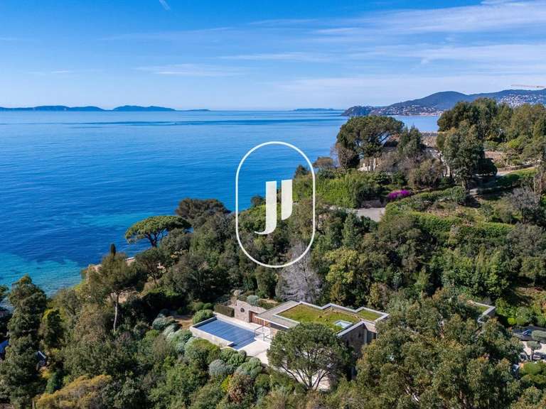 House with Sea view La Croix-Valmer - 4 bedrooms - 300m²