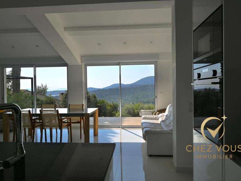 Maison avec Vue sur mer La Croix-Valmer - 5 chambres