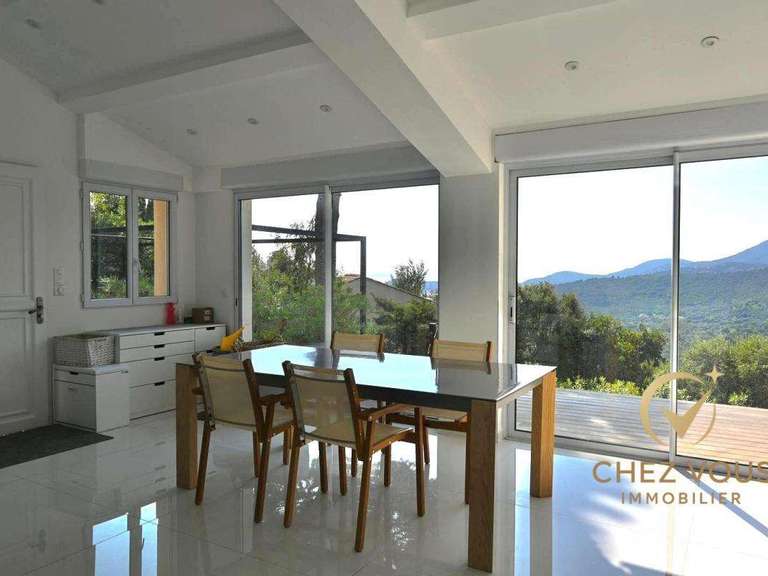 Maison avec Vue sur mer La Croix-Valmer - 5 chambres