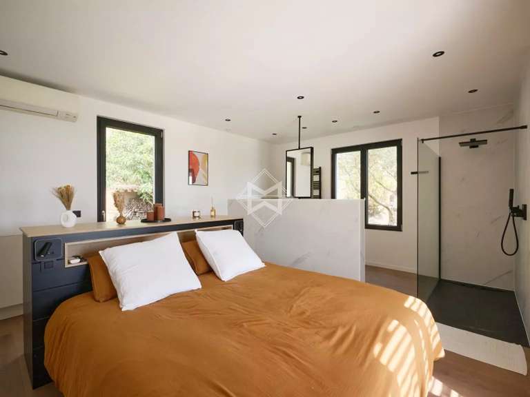 Propriété La Croix-Valmer - 5 chambres - 370m²