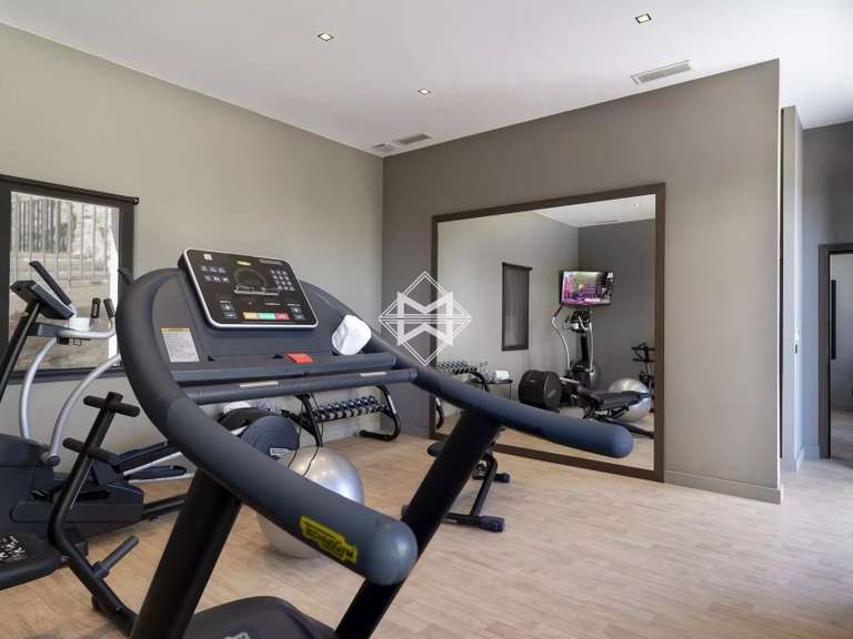 Propriété La Croix-Valmer - 28 chambres - 2248m²