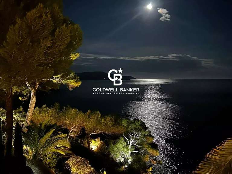 Property La Croix-Valmer - 7 bedrooms - 330m²