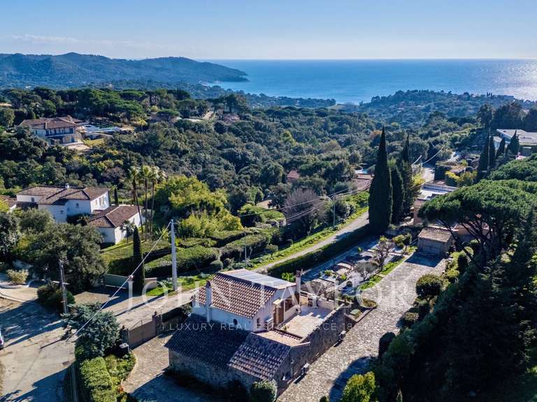 Propriété avec Vue sur mer La Croix-Valmer - 3 chambres - 158m²