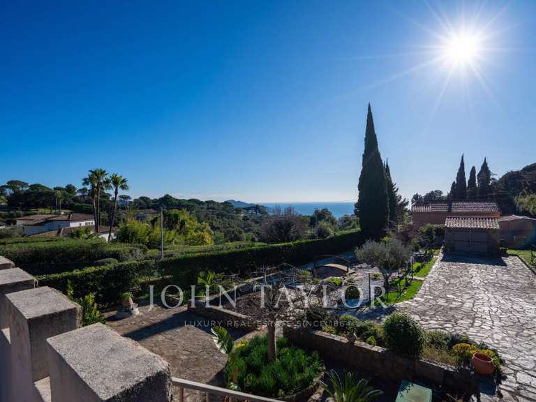 Propriété avec Vue sur mer La Croix-Valmer - 3 chambres - 158m²