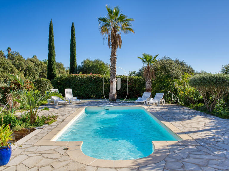 Vente Villa La Croix-Valmer - 5 chambres