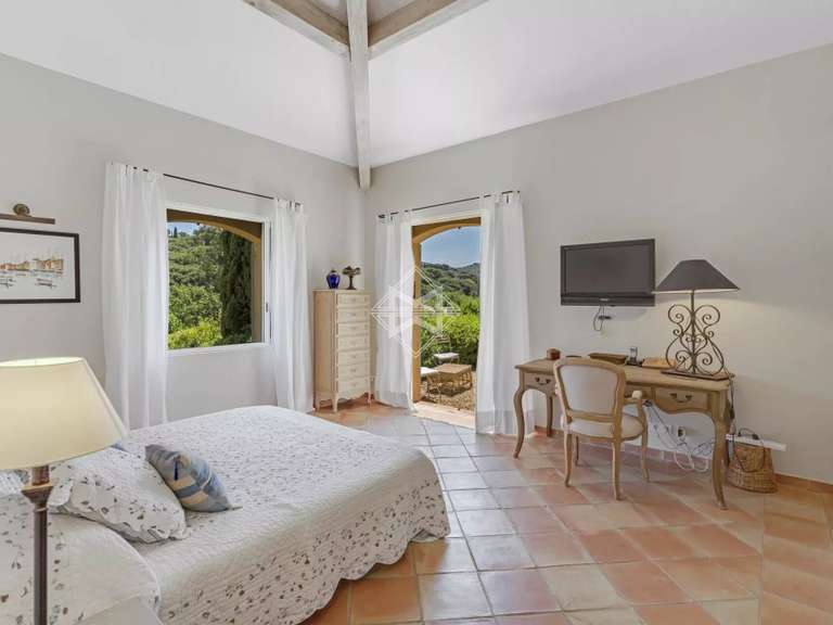 Villa La Croix-Valmer - 6 chambres - 283m²