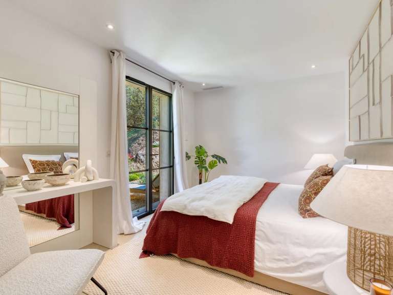 Villa La Croix-Valmer - 5 chambres - 186m²