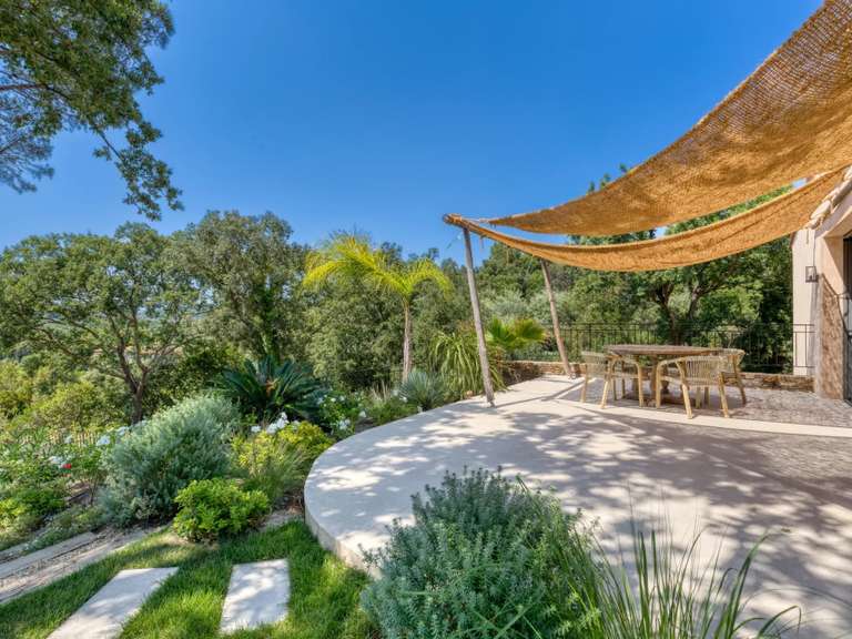 Villa La Croix-Valmer - 5 chambres - 186m²