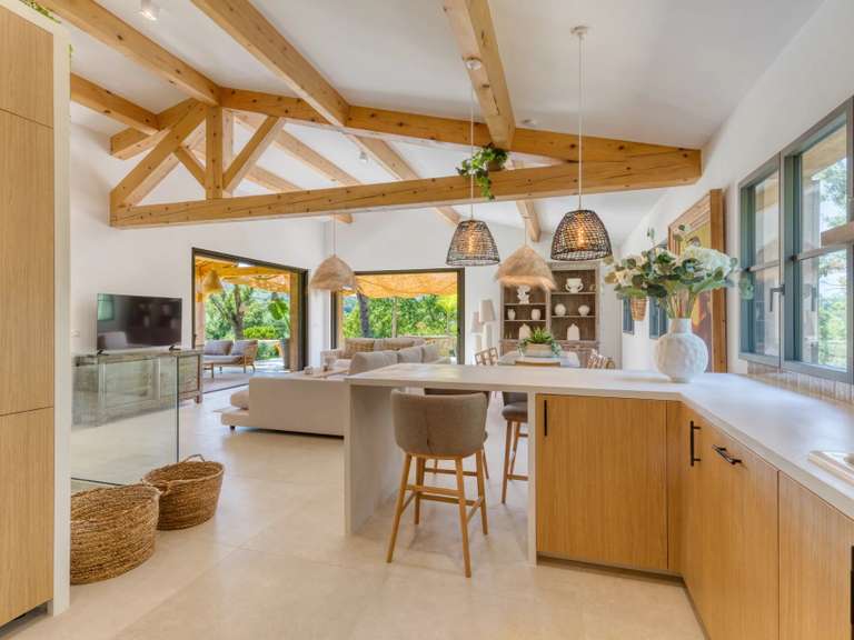 Villa La Croix-Valmer - 5 chambres - 186m²
