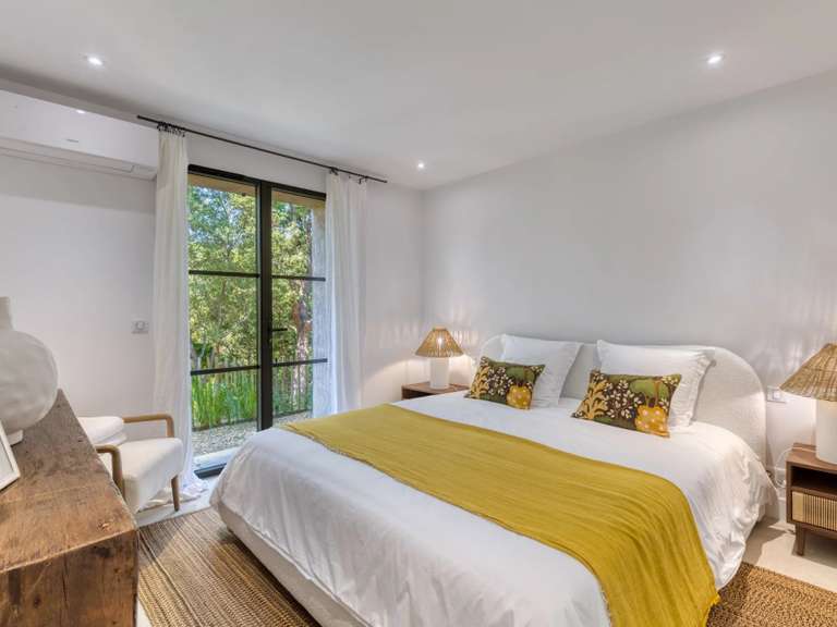 Villa La Croix-Valmer - 5 chambres - 186m²
