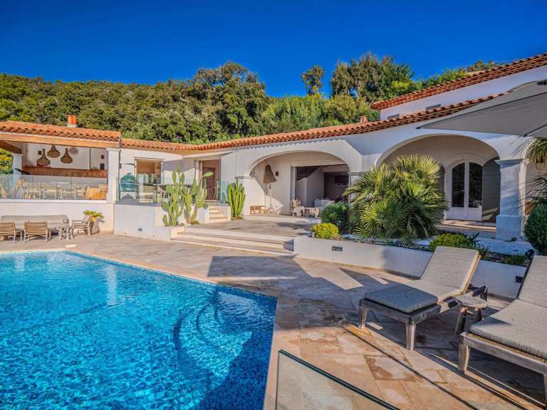 Villa La Croix-Valmer - 5 chambres - 265m²