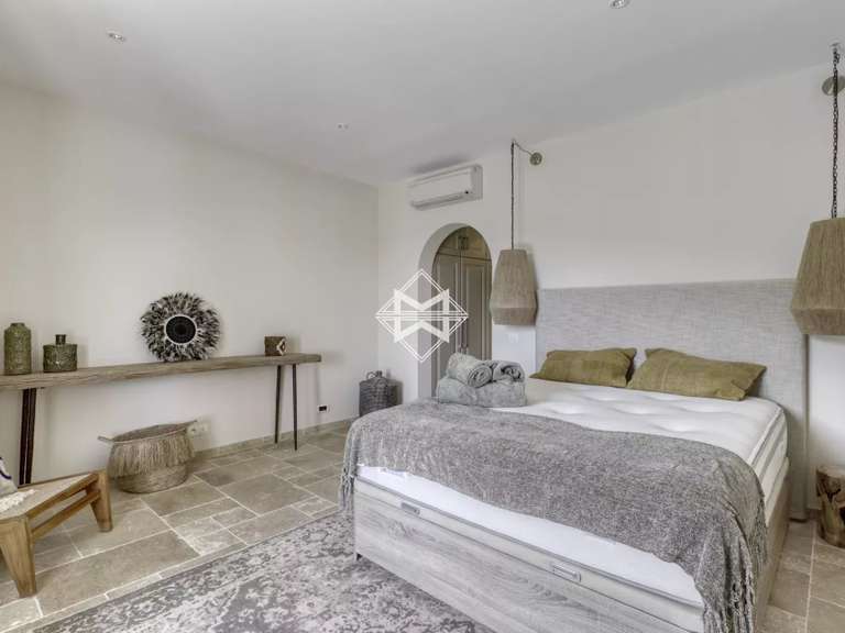 Villa La Croix-Valmer - 5 bedrooms - 254m²