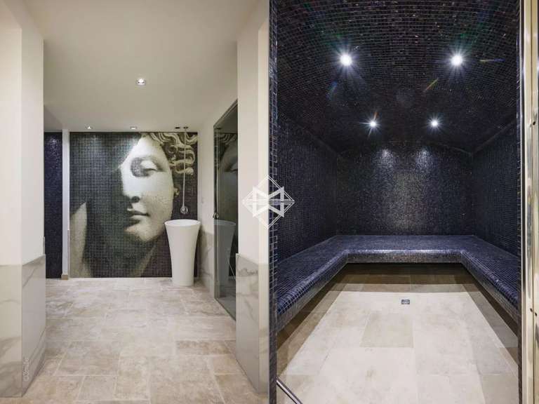 Villa with Sea view La Croix-Valmer - 8 bedrooms - 550m²