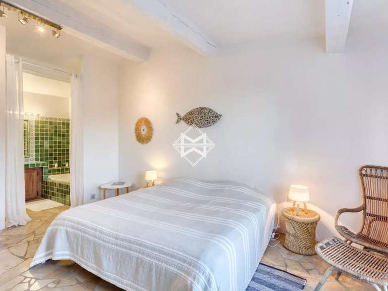 Villa La Croix-Valmer - 4 chambres - 180m²