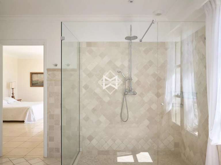 Villa La Croix-Valmer - 6 chambres - 400m²