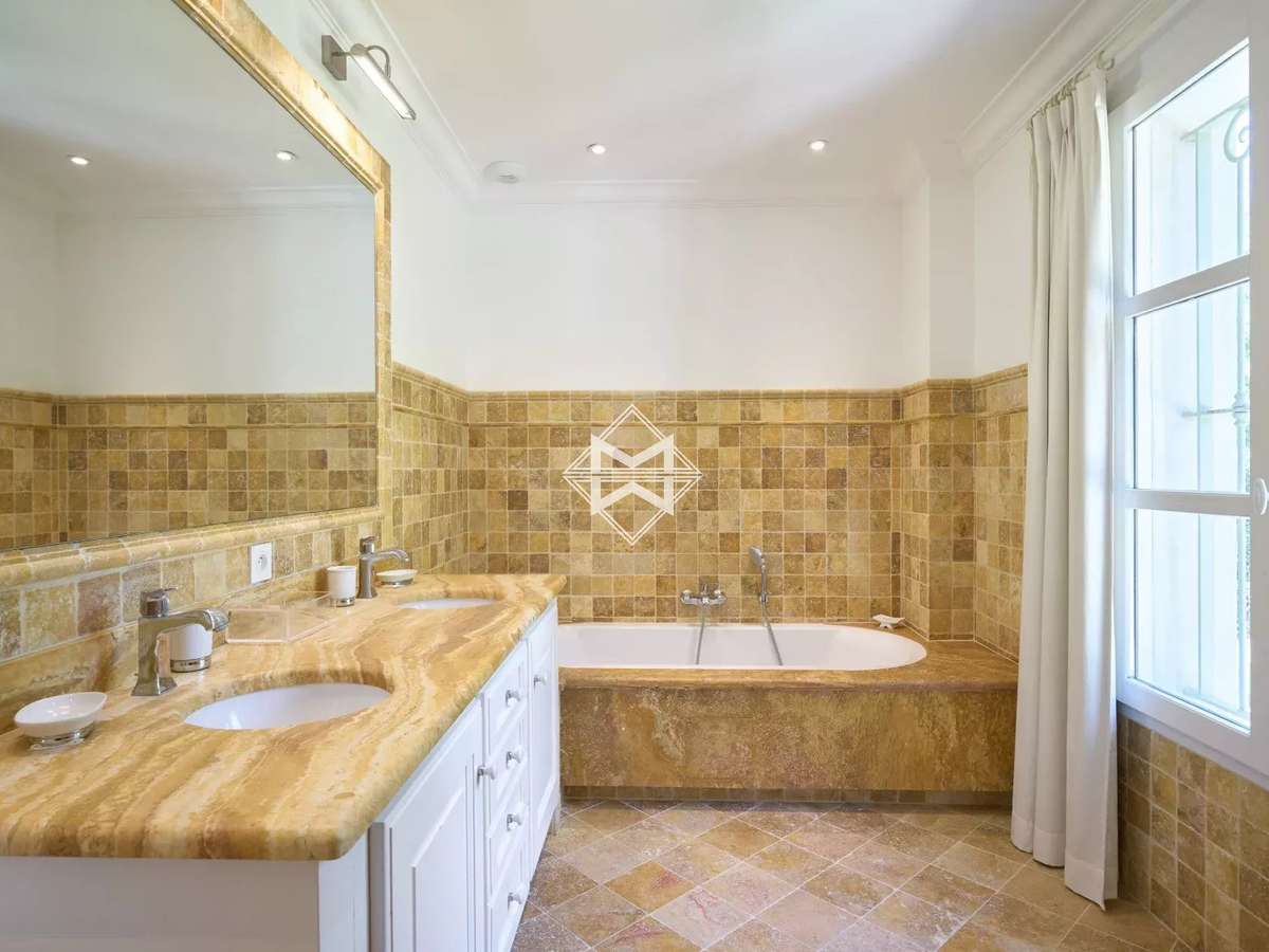 Villa La Croix-Valmer