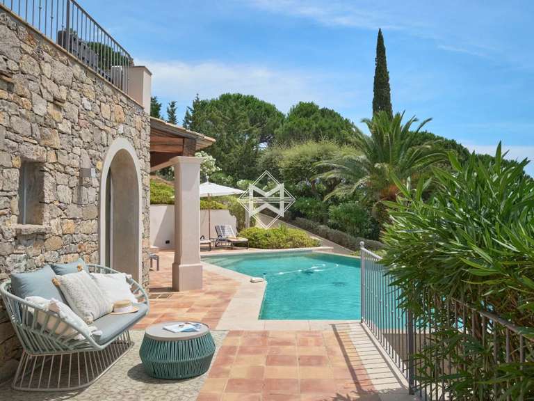 Villa with Sea view La Croix-Valmer - 5 bedrooms - 165m²