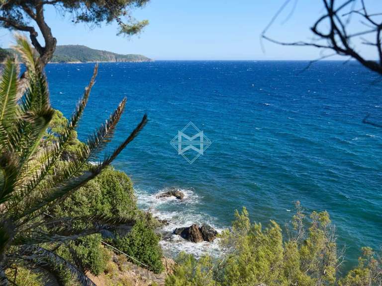 Villa La Croix-Valmer - 8 chambres - 200m²