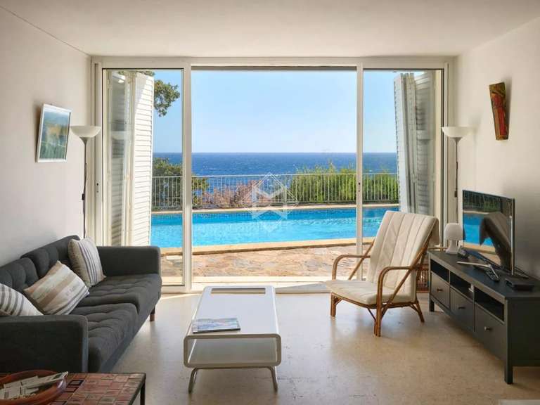 Villa La Croix-Valmer - 8 chambres - 200m²