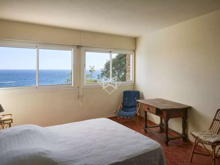 Villa La Croix-Valmer - 8 chambres - 200m²