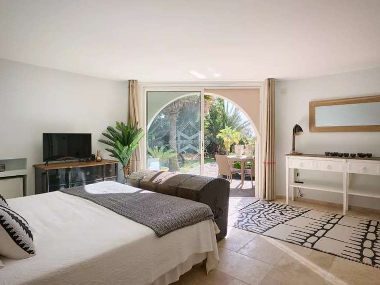 Villa La Croix-Valmer - 7 bedrooms - 350m²