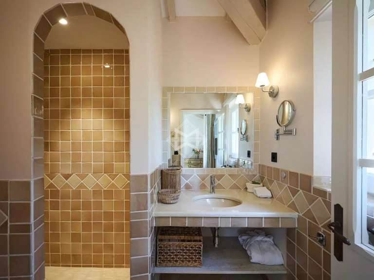 Villa La Croix-Valmer - 7 bedrooms - 350m²