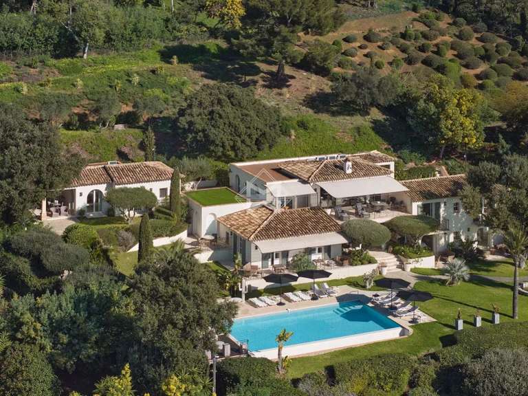 Villa La Croix-Valmer - 7 bedrooms - 350m²