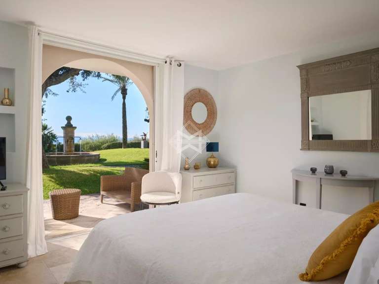 Villa La Croix-Valmer - 7 bedrooms - 350m²