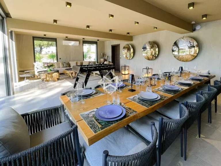 Villa La Croix-Valmer - 7 bedrooms - 640m²