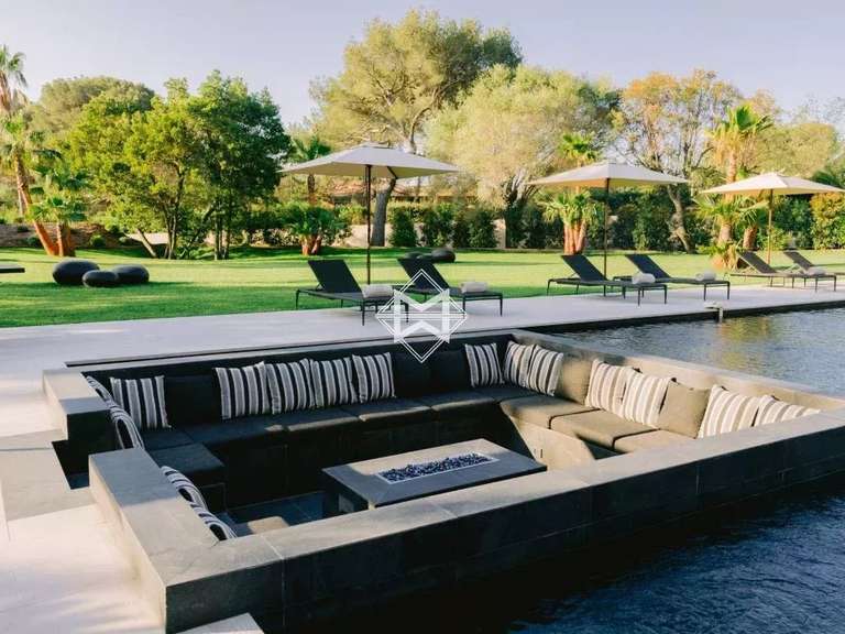 Villa La Croix-Valmer - 7 bedrooms - 640m²